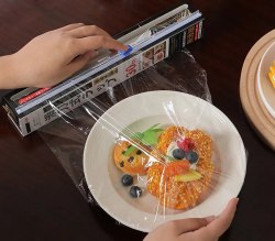 Пленка пищевая в коробке с резаком Ямазава, 30 м.(Япония) / арт. 289-73