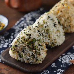 Приправа посыпка для риса с водорослями и кунжутом SEAWEED (Сивид), 260 гр. / арт. 289-148
