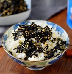 Приправа посыпка для риса с водорослями и кунжутом SEAWEED (Сивид), 260 гр. / арт. 289-148