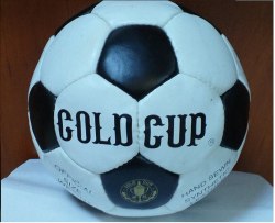 Мяч футбольный Gold Cup AGBW32