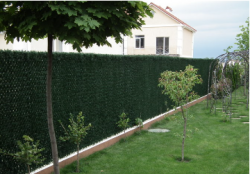 Сетка садовая Агросетка-Юг 1,2*20м (40*40мм) зеленая