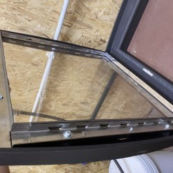 Дверка герметичная со стеклом окрашенная Рублит ДТ-С.410.1 "Слобода" 500*538