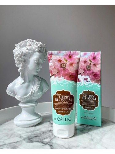 Пенка для умывания Dr. CELLIO G70 FLOWER CHERRY BLOSSOM FOAM CLEANSING