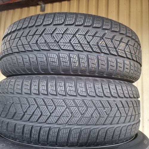 Пара шин 215 65 r16 Pirelli Sottozero 40.17г. 7.5мм