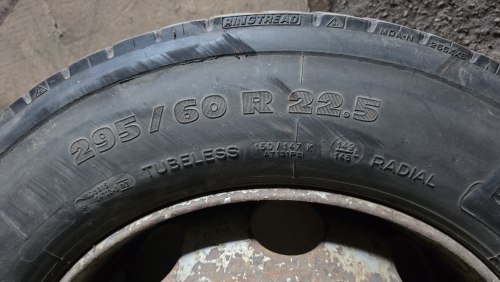 295 60 r22.5 Michelin XDA2+ energy regrettable восстановления, с тюфом с дисками