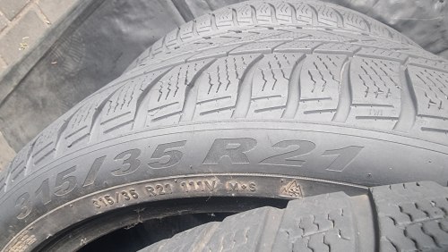 Комплект шин 315 35 R21 Pirelli Scorpion Winter 3 series. RSC run flat. 7mm 20г.