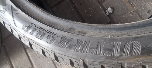 Пара шин 295 35 r21 Goodyear Ultragrip Performance gen1 6-7мм. 48.18г.