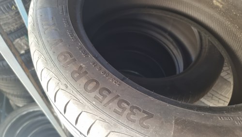 Комплект шин 235 50 R19 Continental Premium 6 23г. Сост.100% остаток нов.