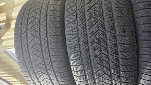 Пара шин 295 40 R21 Pirelli Scorpion winter остаток 5.5мм70% можно по штучно