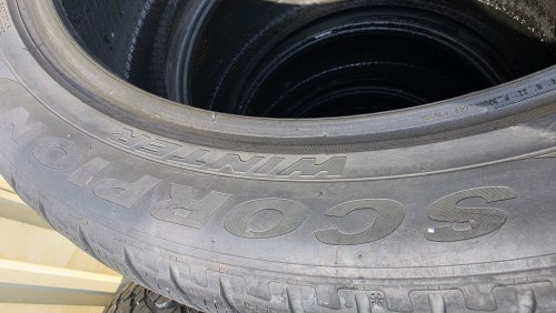Пара шин 295 40 R21 Pirelli Scorpion winter остаток 5.5мм70% можно по штучно