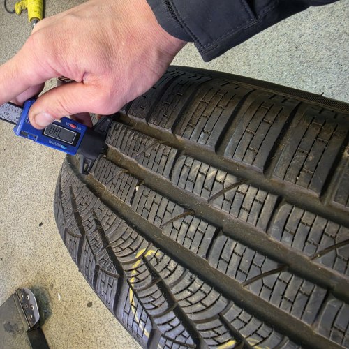 225 55 R17 Pirelli Sottozero 2 AO сост. Новой.