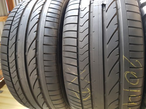 Пара шин 285 45 R19 Bridgestone Dueler H/P sport RSC остаток 95%