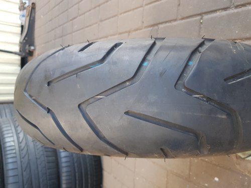 170 60 R17 Bridgestone Battlax Adventure A41R G 19г. Остаток 85%