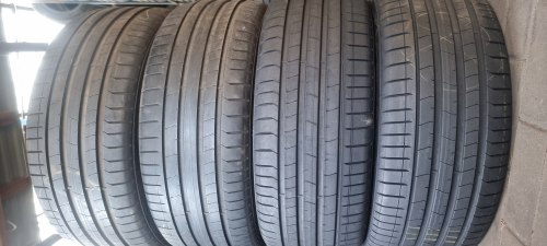 Комплект шин 255 40 r21 Pirelli PZero R01 PNCS PZ4 как новая 22,22,19 23г