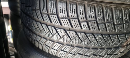 Комплект шин 235 45 r18 Vredestein WintracPro 85% остаток 6.5мм 7мм 21г.-23г