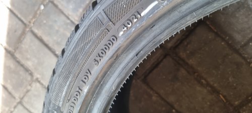 Пара шин 245 40 r20 Vredestein WintracPro 90% остаток. 7мм 21г.22г