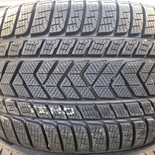 Пара 305 30 r20 Pirelli Sottozero 3 (L) Lamborghini 103w нов.19г. 8мм.