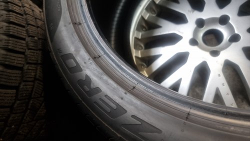 Пара шин 315 35 r21 Pirelli PZero (NO)111Y состояние новой. 95%остаток. Стоит усиленная латка.23г. 22г.