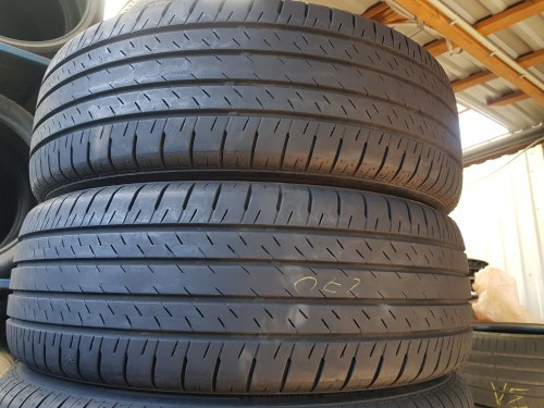 Комплект шин 225 60 R18 Bridgestone Dueler H/L 33 остаток 95% - 90%