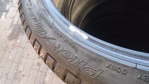 Комплект шин 255 40 R19 Michelin Pilot alpin pa4 7mm. остаток 90%