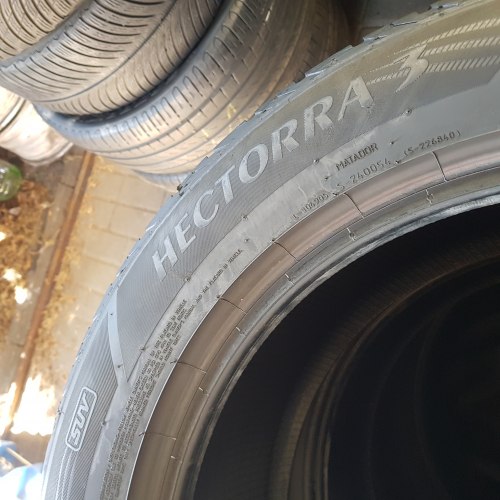 Комплект шин 235 55 R18 Matador Hectorra 3 mp47 SUV 22-23г. Остаток 95%