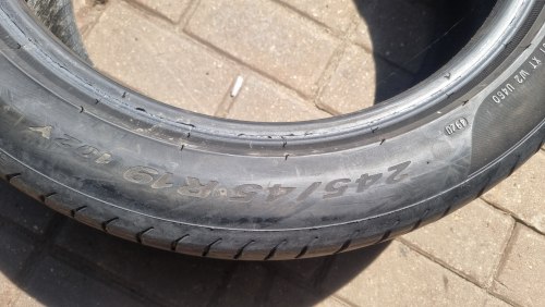 Комплект шин 245 45 r19 Pirelli Pzero омологация bmw 20г. 4мм