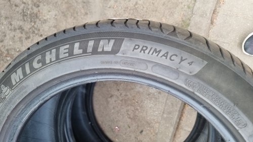 Пара шин 245 45 r18 Michelin Primacy 4 21г. 90% остаток