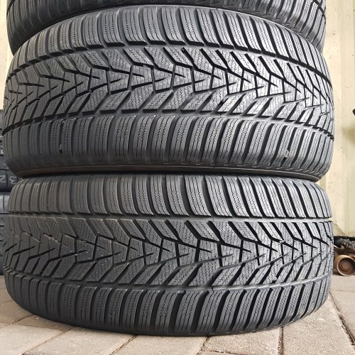 Комплект шин 235 55 R19 Hankook Winter i cept evo 3x 23г. Остаток 99% зад 255 50 R19