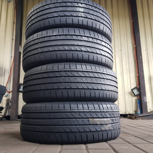 Комплект шин 195 55 R16 Nexen Nfera su1 19г остаток 95%-85%