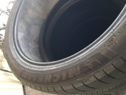 255 40 R21 Michelin Pilot sport 4 SUV MO 21г. Остаток 95%