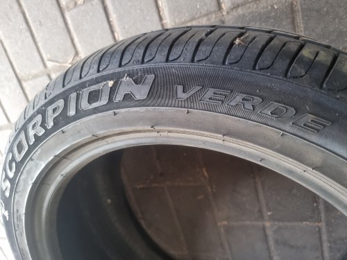 Пара шин 255 45 R19 Pirelli Scorpion verde 23г. Остаток 95%