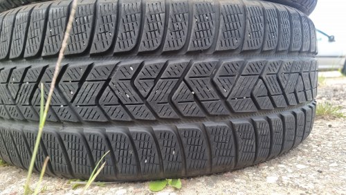 Комплект шин 235 50 r19 Pirelli Scorpion winter 103H 24.20г. 85% остаток 6.5мм