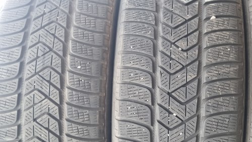 Комплект шин 235 50 r19 Pirelli Scorpion winter 103H 24.20г. 85% остаток 6.5мм