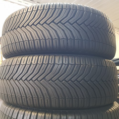 Комплект шин 205 55 R16 Michelin Cross climate остаток 90%-80%