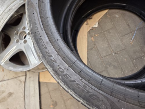 Пара шин 325 30 R23 Pirelli P zero ALP PZ4 23г. Остаток 4-4.5мм