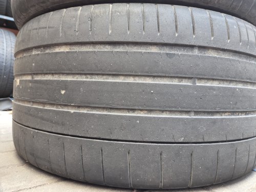 Пара шин 325 30 R23 Pirelli P zero ALP PZ4 23г. Остаток 4-4.5мм