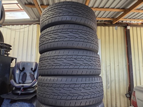Комплект шин 225 55 R18 Continental ContiCrossContact LX2 21г. Остаток 70%