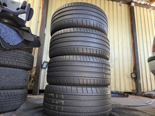 Комплект шин 255 40 R19 Dunlop SP Sport Maxx GT остаток 70%-80%