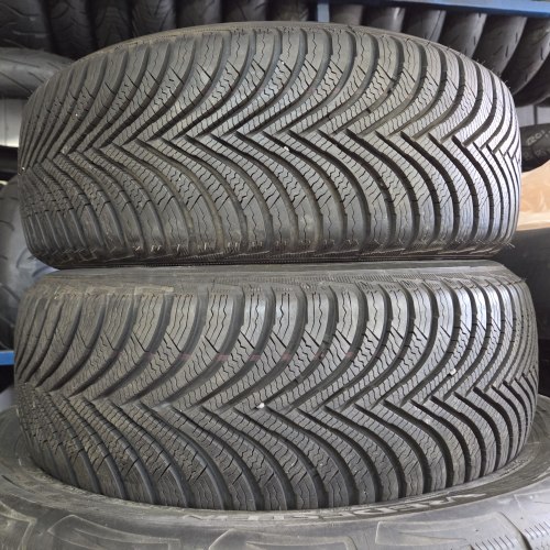 Пара шин 205 55 R16 Michelin Alpin 5 17г. Остаток 99%