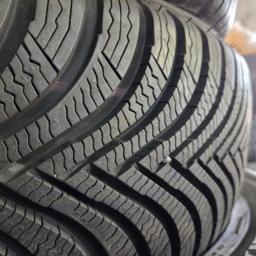 Пара шин 205 55 R16 Michelin Alpin 5 17г. Остаток 99%