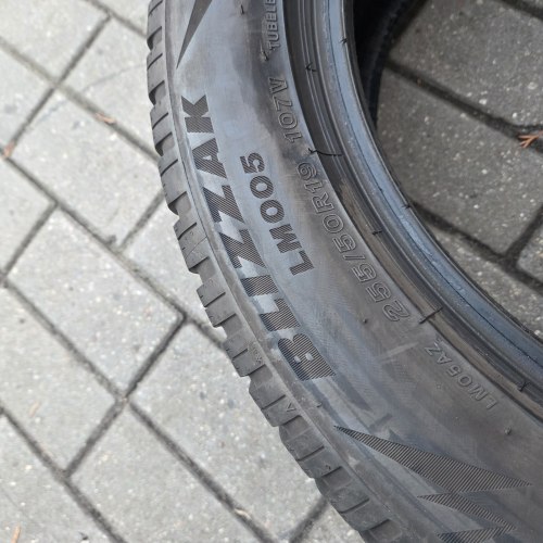 Комплект шин 255 50 R19 Bridgestone Blizzak lm 005 6.8-6мм 23-21г пара AO