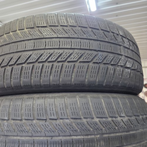 Пара шин 225 55 R17 Continental Winter Contact TS 870p 21г. Остаток 4мм.