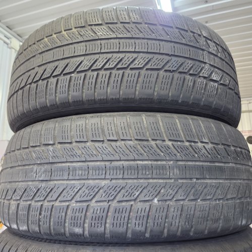 Пара шин 225 55 R17 Continental Winter Contact TS 870p 21г. Остаток 4мм.