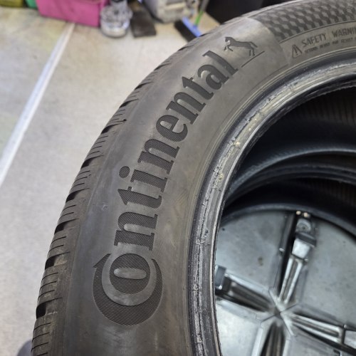 Пара шин 225 55 R17 Continental Winter Contact TS 870p 24г. Остаток 95%
