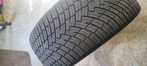 255 40 r20 Pirelli Scorpion 2 sf vol elect KS 23г. 6.5мм