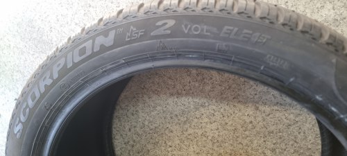 255 40 r20 Pirelli Scorpion 2 sf vol elect KS 23г. 6.5мм