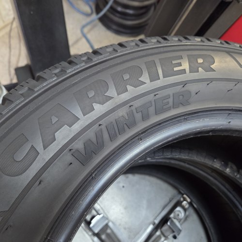 Пара шин 215 65 R16C Pirelli Carrier winter 51н.19г. Остаток 8.5мм