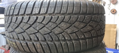 Комплект шин 245 45 r18 Dunlop Winter sport 3D rsc 3617г.7.3 мм. 95%остаток