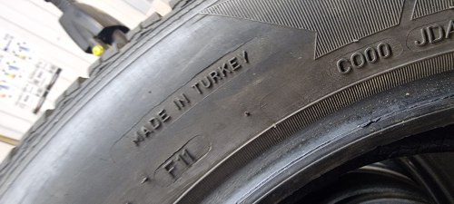 Комплект шин 225 55 r17 Goodyear ULTRAGRIP performance 8 97H Остаток90% 19г