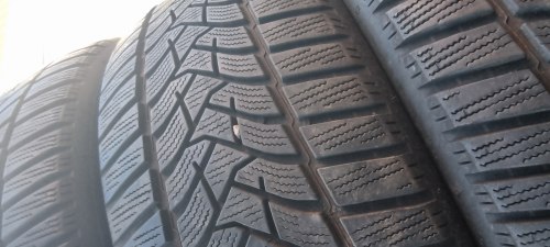 Комплект шин 225 45 r18 Dunlop Winter Sport 5 95v 85%остаток 6-6.5mm 20г.
